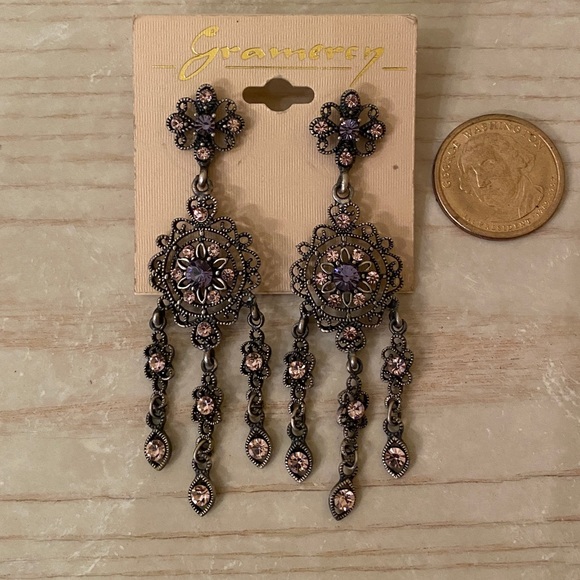 NEVER WORN. NEW Gramercy Earrings - Picture 3 of 4
